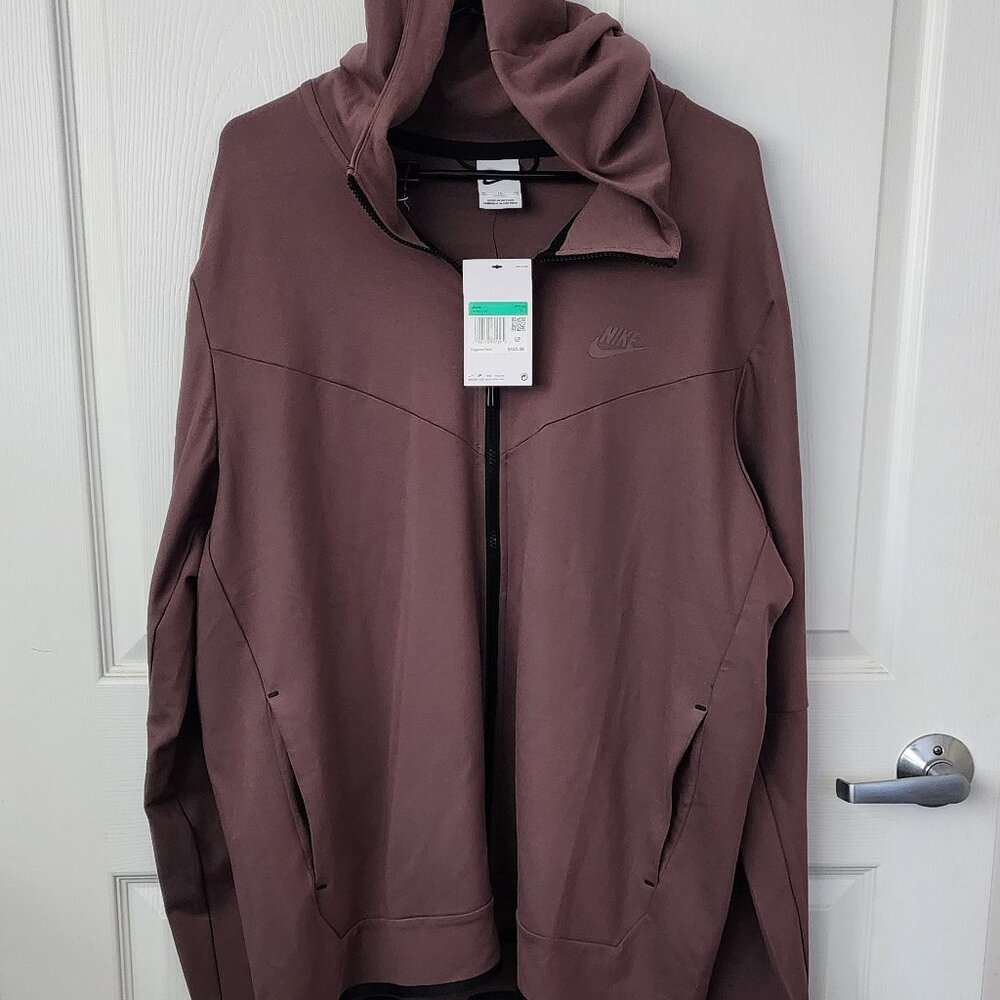 Nike Sportswear Tech Fleece, Lightweight - Men's Size XL